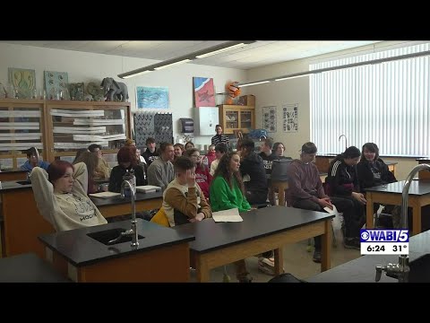 Winslow High School students get &#039;out-of-this-world&#039; opportunity