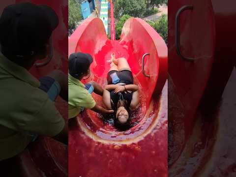 Wet N Joy water 😱splash on people heavy water flow slide #waterpark #atlanticwaterparkdelhi